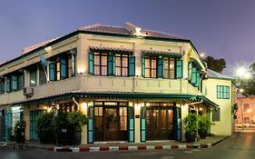 1905 Heritage Corner